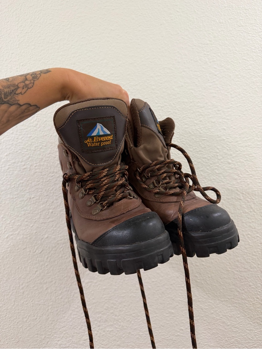 Mt. Everest Waterproof Brown Leather Hiking Boots